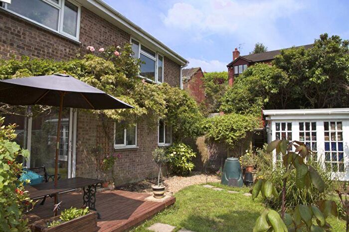 5 Bedroom Detached House For Sale In Florida Drive, Exeter, EX4