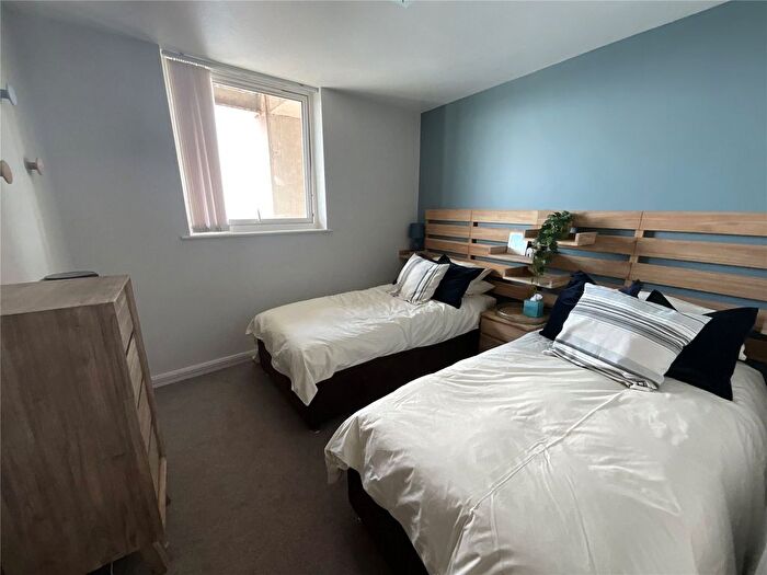 2 Bedroom Flat For Sale In Havannah Street, Cardiff, CF10