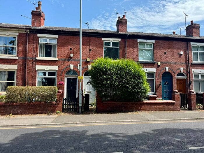 2 Bedroom Terraced House For Sale In Bramhall Lane, Stockport, SK2