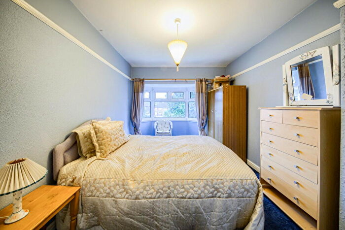 3 Bedroom Terraced House For Sale In Hilldrop Grove, Birmingham, B17