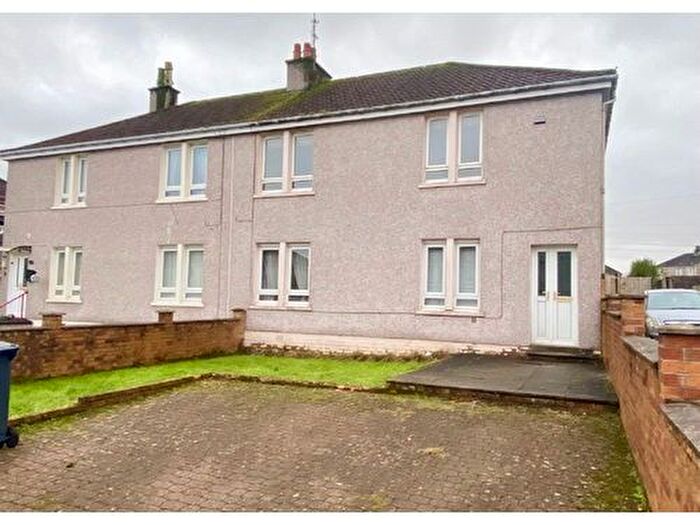 2 Bedroom Flat To Rent In Cronulla Place, Kilsyth, G65