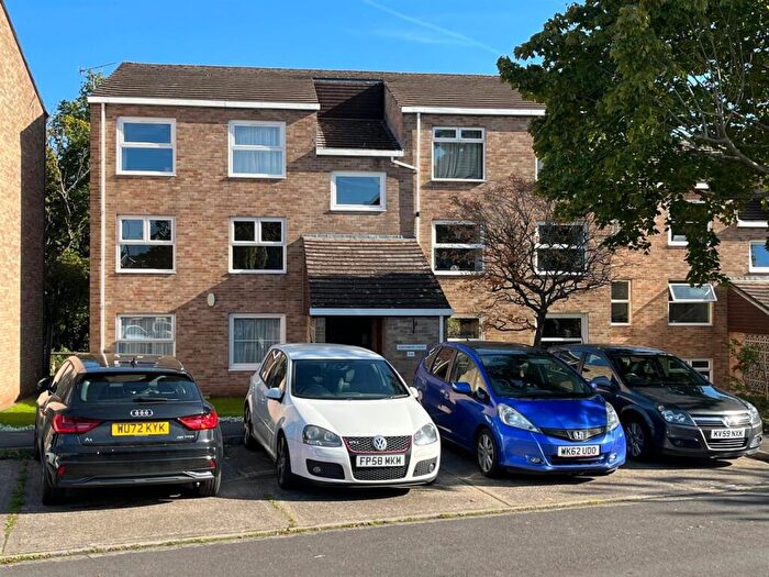 2 Bedroom Flat To Rent In Canterbury Court, Stapleton, BS16
