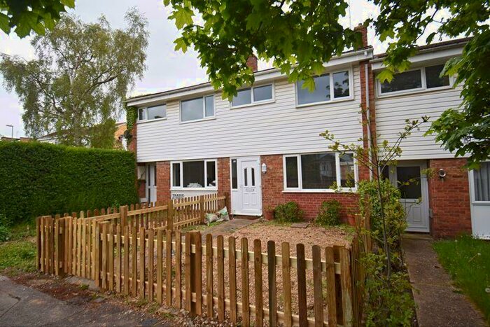 3 Bedroom Terraced House To Rent In Blackwater Close, Basingstoke, RG21