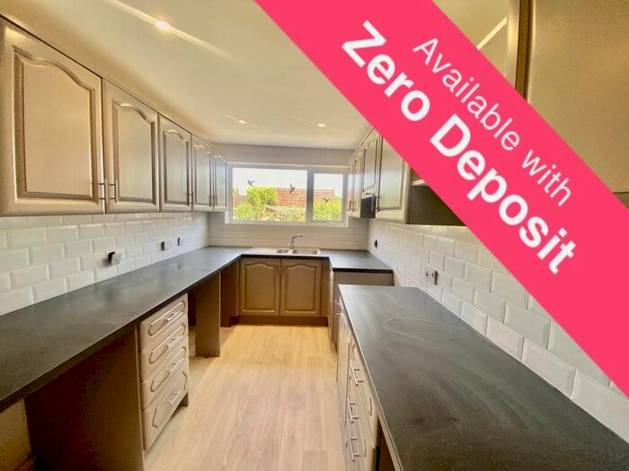 2 Bedroom Bungalow To Rent In Marls Road, Botley, Southampton, SO30