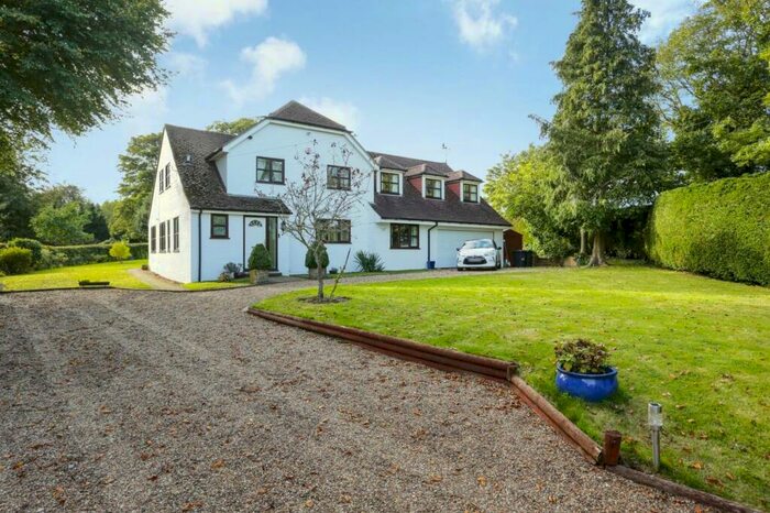 4 Bedroom Detached House For Sale In Woodlands Road, Adisham, CT3