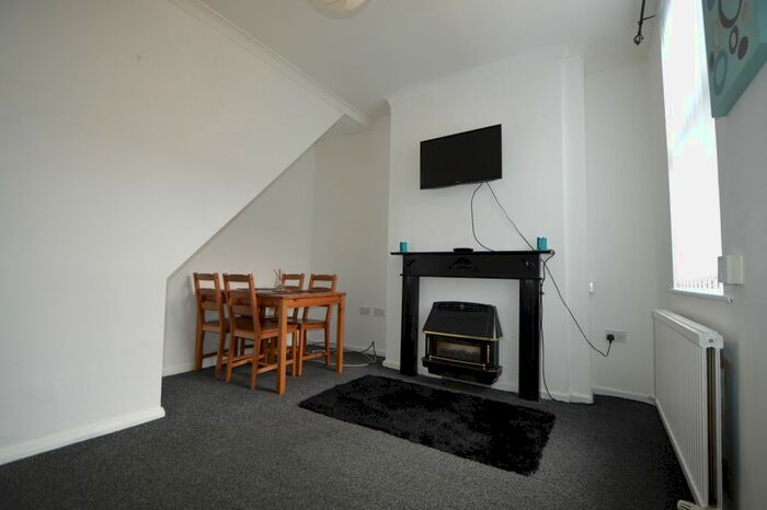 3 Bedroom Terraced House To Rent In Errol Street, Middlesbrough, TS1