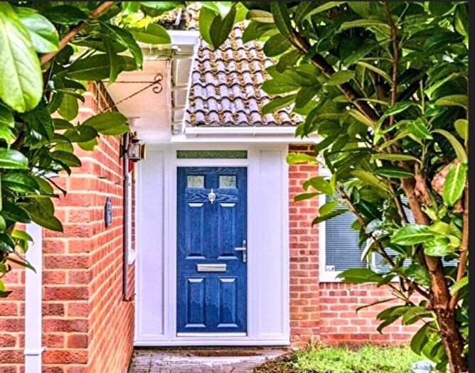4 Bedroom Detached Bungalow For Sale In Lambourne Close, Thruxton, Andover, SP11