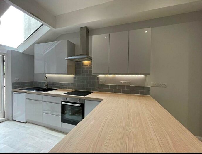 4 Bedroom Flat To Rent In Luccombe Hill, Redland, Bristol, BS6