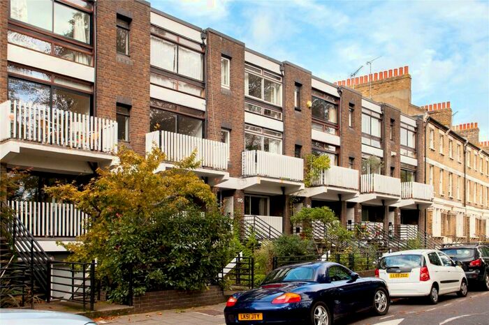 1 Bedroom Apartment To Rent In Gore Road, South Hackney, London, E9