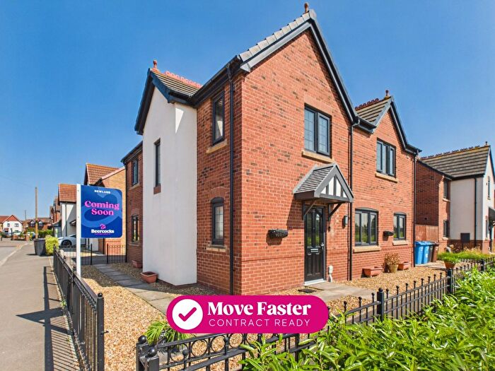 3 Bedroom Detached House For Sale In Coppice View, Hull, East Riding Of Yorkshire, HU3