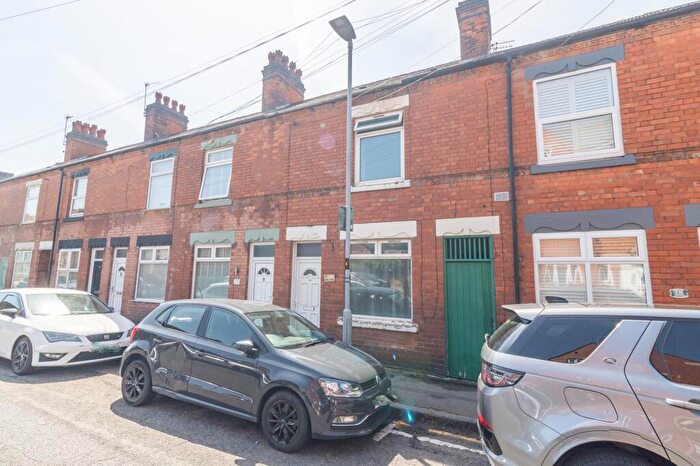 2 Bedroom Terraced House For Sale In Alma Road, Hinckley, LE10