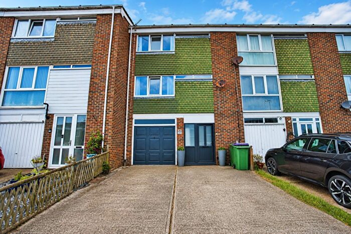 2 Bedroom Terraced House For Sale In Fenner Close, Folkestone, CT20