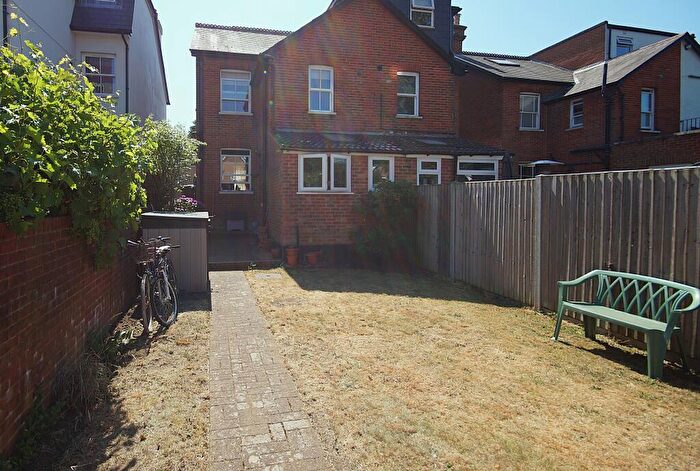 3 Bedroom Semi-Detached House To Rent In Portsmouth Road, Cobham, Surrey, KT11