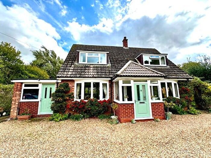 3 Bedroom Detached House For Sale In Briar Rose Cottage Butt Lane Goulceby Louth, LN11
