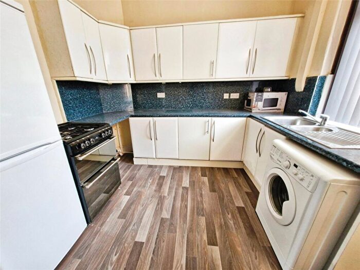 3 Bedroom Terraced House To Rent In Spencer Street, Keighley, West Yorkshire, BD21