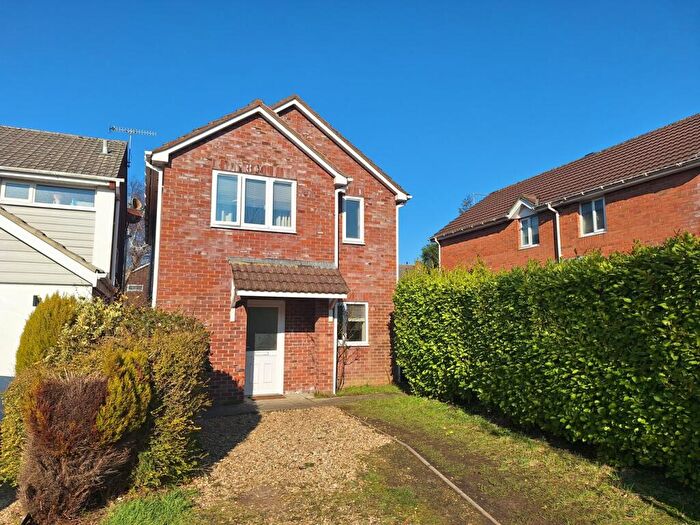 3 Bedroom Detached House To Rent In Bailey Crescent, Poole, BH15