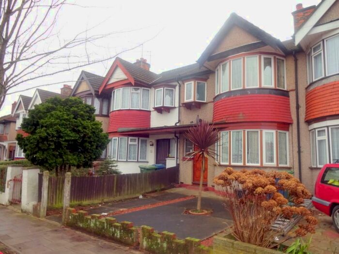 3 Bedroom Terraced House To Rent In Torbay Road, Harrow, Middlesex, HA2