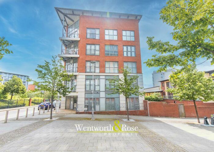 1 Bedroom Apartment To Rent In Chatsworth Way, Park Central, Birmingham, B15