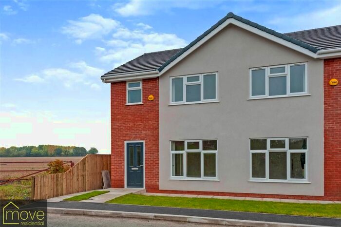 3 Bedroom Detached House To Rent In Halebank Road, Halebank, Widnes, Cheshire, WA8