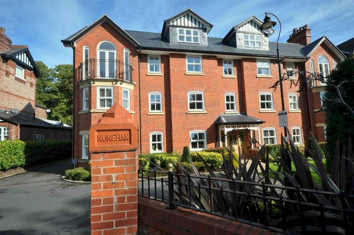 2 Bedroom Flat To Rent In Nuneham, Victoria Road, Macclesfield, SK10