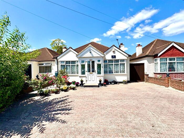 3 Bedroom Detached Bungalow To Rent In Clarence Road, Bexleyheath, DA6