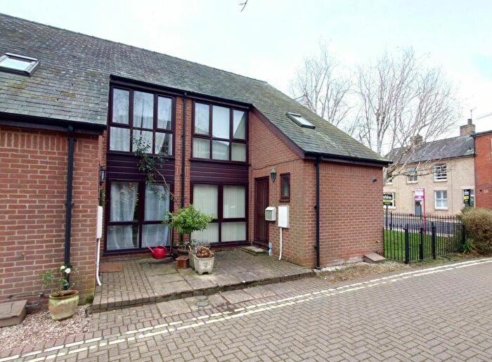 2 Bedroom House To Rent In Oast Court, Southgate Street, IP33