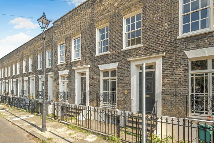 4 Bedroom Terraced House To Rent In St. Marys Gardens, London, SE11