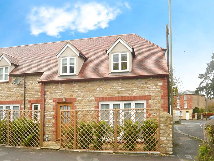 2 Bedroom Semi-Detached House To Rent In The Old Barn, Stanford Road, Faringdon, SN7