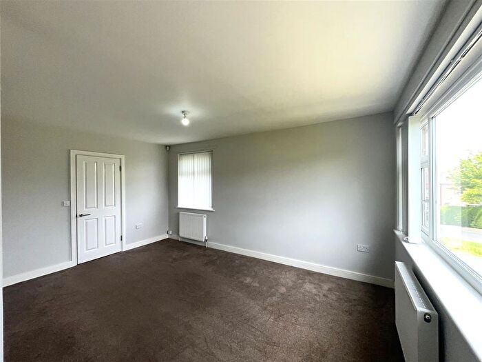 2 Bedroom Detached Bungalow To Rent In Laburnum Avenue, Stalybridge, SK15