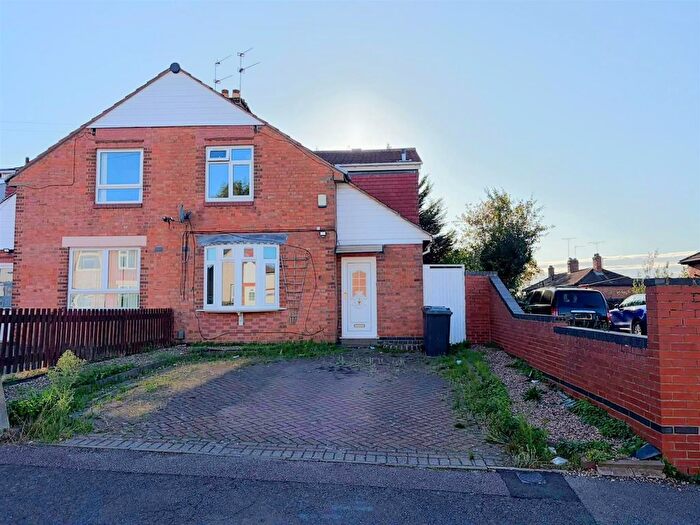 3 Bedroom Semi Detached House For Sale In Green Lane Close, North Evington, Leicester, LE5