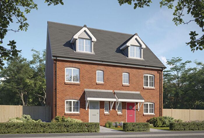 4 Bedroom Semi-Detached House For Sale In Goldcrest Close, Willand, EX15
