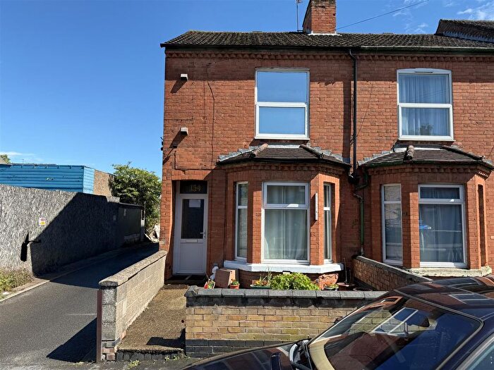 3 Bedroom End Of Terrace House For Sale In Bath Street, Rugby, CV21