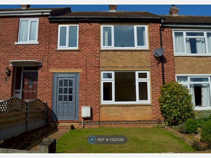 3 Bedroom Terraced House To Rent In Watts Lane, Rugby, CV21