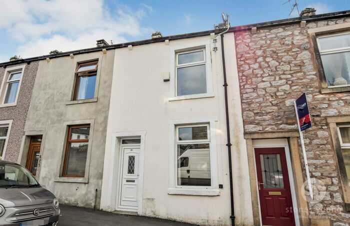 2 Bedroom House To Rent In Derby Street, Clitheroe, BB7