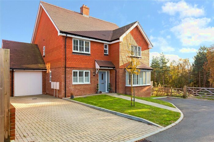 5 Bedroom Detached House For Sale In Corner Farm Close, Flimwell, Wadhurst, East Sussex, TN5