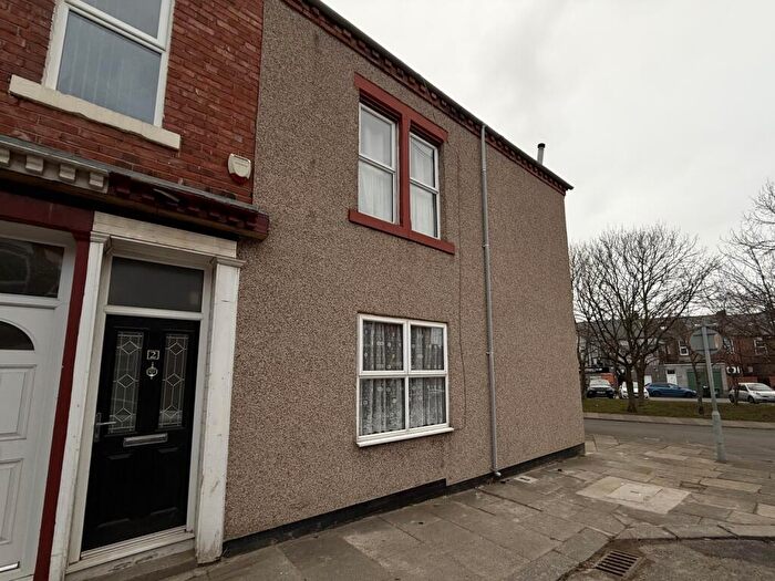 2 Bedroom Flat For Sale In Brabourne Steet, South Shields, NE34