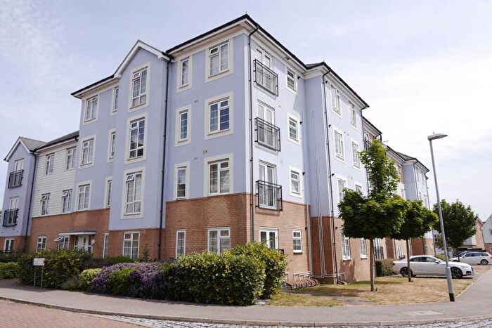 1 Bedroom Flat For Sale In Shearwater House, Harwich, CO12