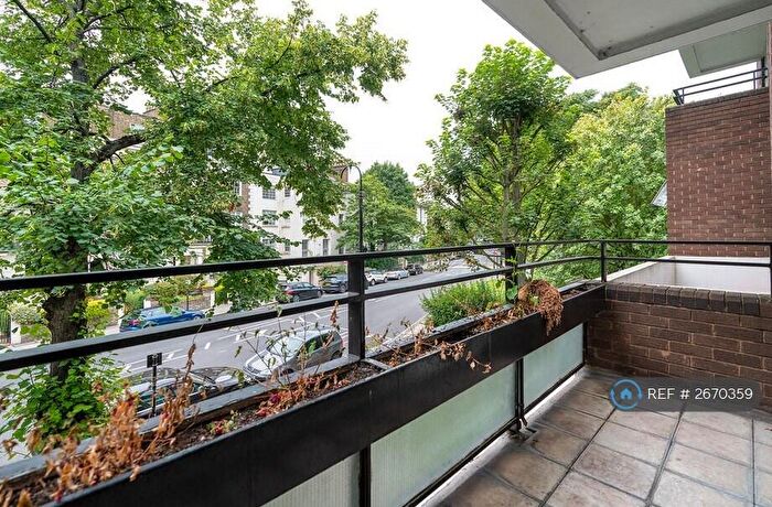 2 Bedroom Flat To Rent In Darwin Court, London, NW1