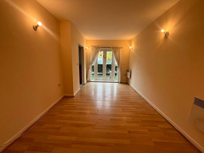 2 Bedroom Apartment To Rent In Sovereign Heights, Slough, SL3