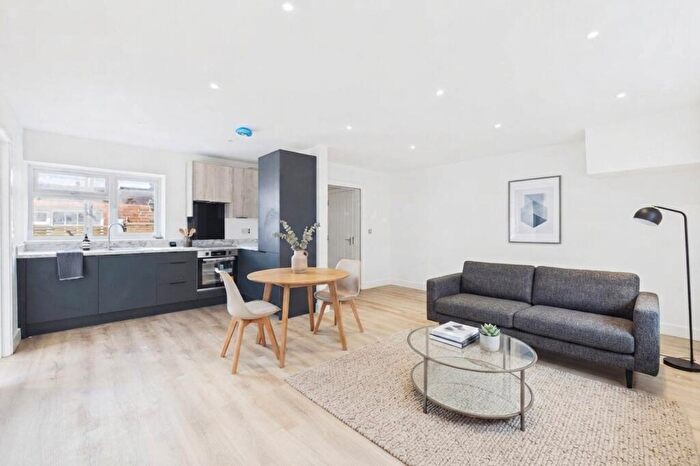 1 Bedroom Flat To Rent In Vicarage Road, Blackwater, Camberley, Hampshire, GU17