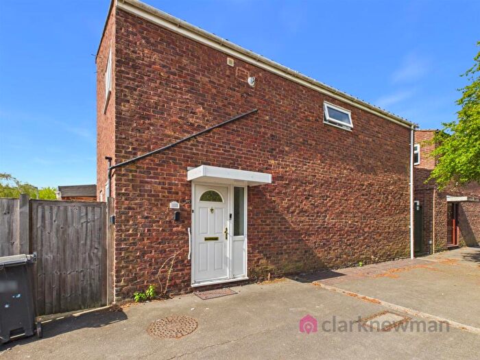3 Bedroom Detached House To Rent In Long Banks, Harlow, CM18
