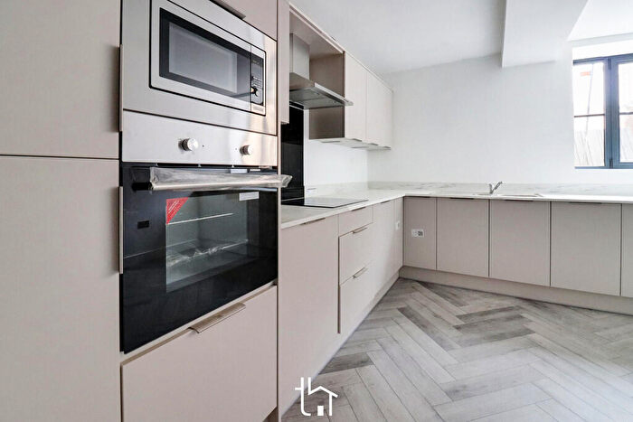 2 Bedroom Apartment To Rent In Canal Street, Wigston, LE18