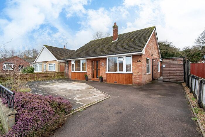 3 Bedroom Detached Bungalow For Sale In Tattershall Road, Boston, Lincolnshire, PE21