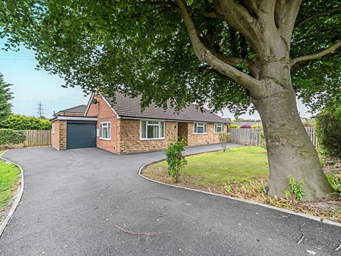 3 Bedroom Bungalow For Sale In Rooks Nest Road, Stanley, Wakefield, West Yorkshire, WF3