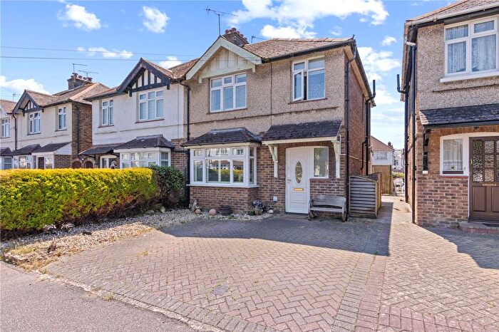 3 Bedroom Semi-Detached House For Sale In Murina Avenue, Bognor Regis, PO21