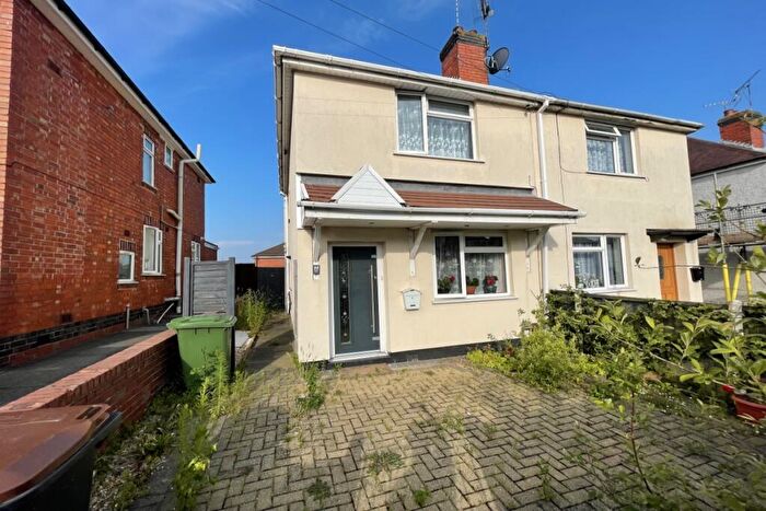 2 Bedroom Semi-Detached House To Rent In Regent Street, Bedworth, Warwickshire, CV12