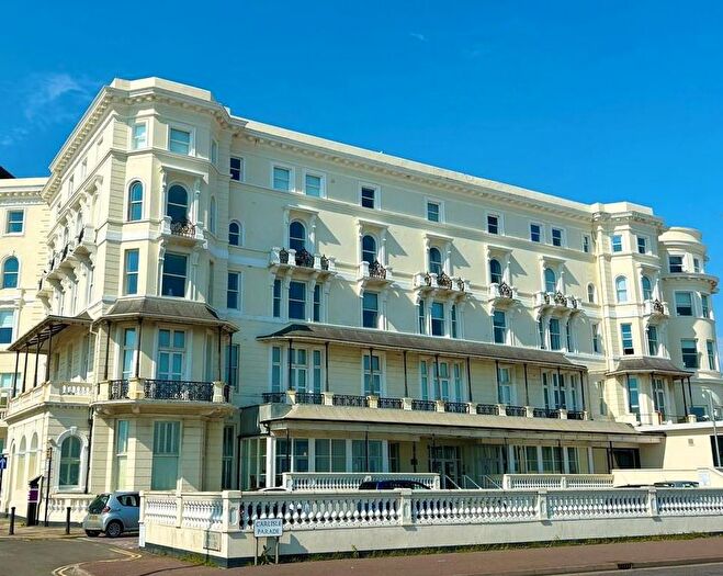 2 Bedroom Flat To Rent In Robertson Terrace, Hastings, TN34