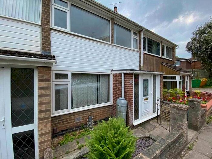 3 Bedroom Terraced House To Rent In County Road, Gedling, Nottingham, NG4