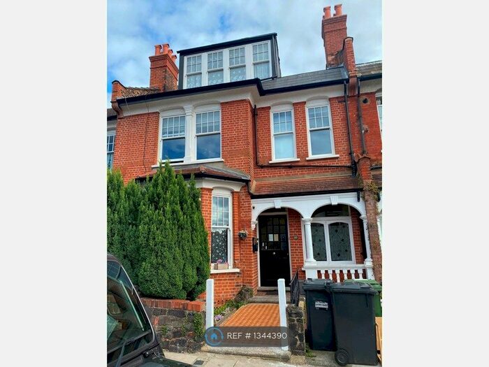 2 Bedroom Flat To Rent In Queensthorpe Road, London, SE26
