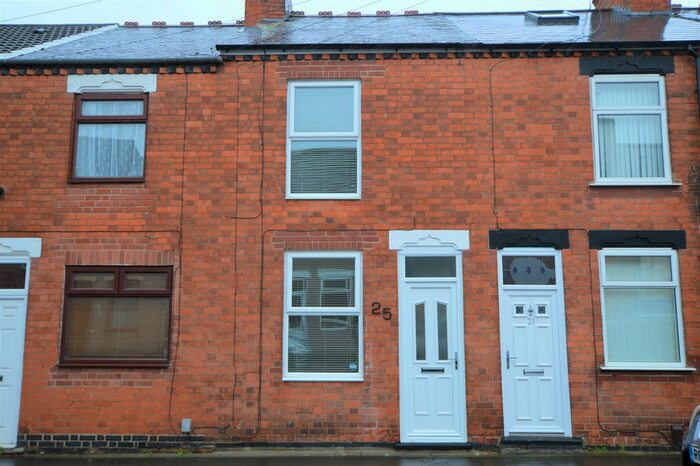 2 Bedroom Terraced House To Rent In William Street, Bedworth, Nr Nuneaton, Warwickshire, CV12